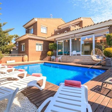 Villa Wine Experience Cambrils - Wine, Art & Games Exterior foto