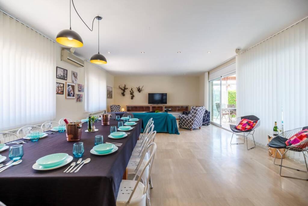 Villa Wine Experience Cambrils - Wine, Art & Games Exterior foto